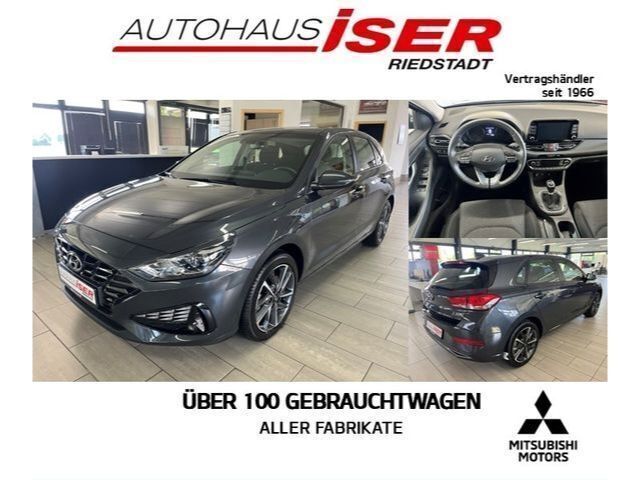 Grau metallic Gebraucht 2024 Hyundai i30 Pure Limousine | 18.690 € (Guter Preis) - Bild 1/4