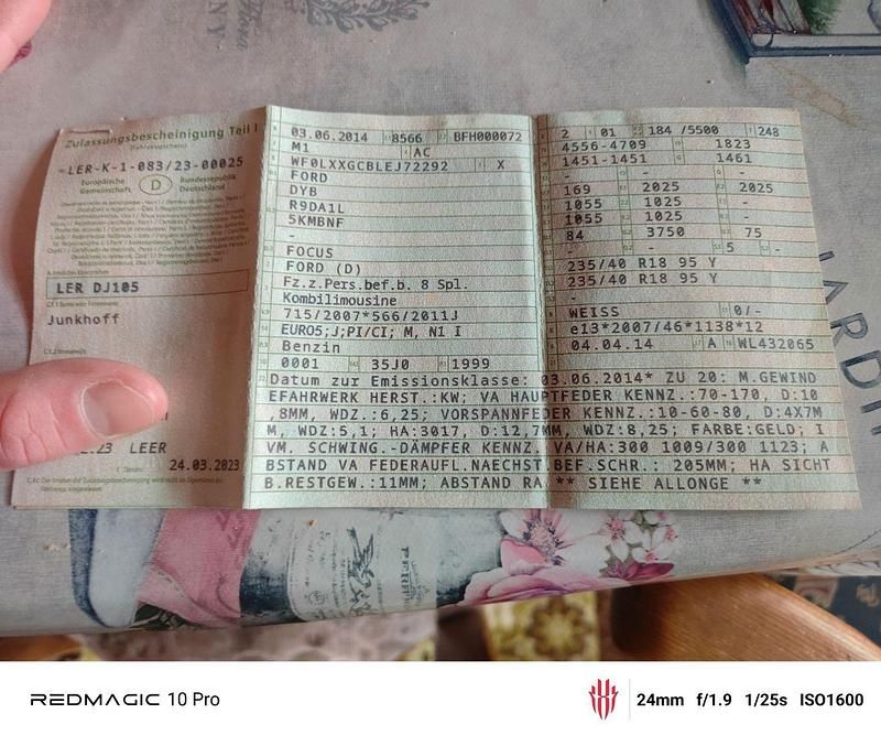 Gebraucht Ford Focus ST 250 PS (183 kW) 2014 Weiß Kombi