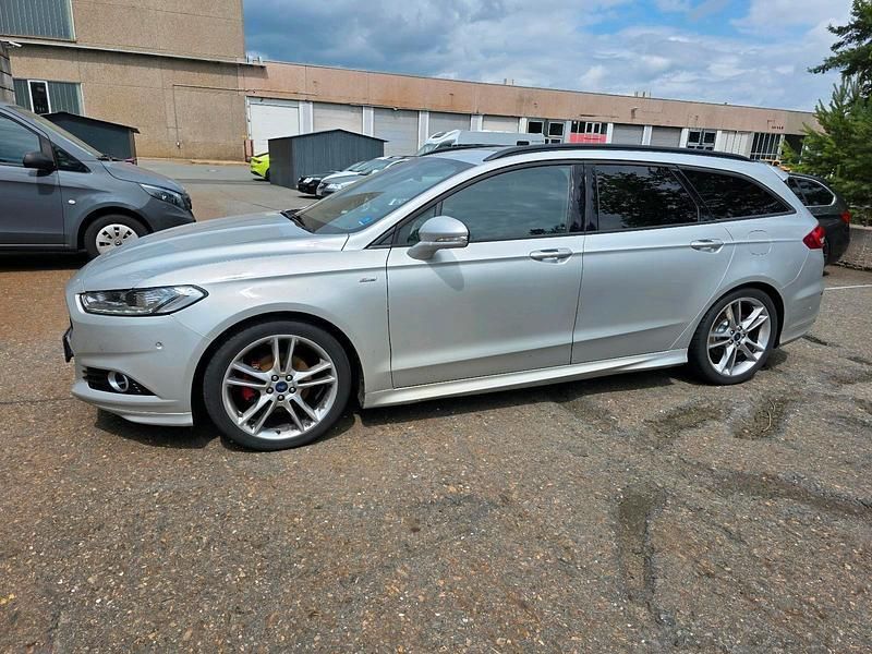 Silber Gebraucht 2019 Ford Mondeo Kombi | 12.900 € (Guter Preis) - Bild 1/4