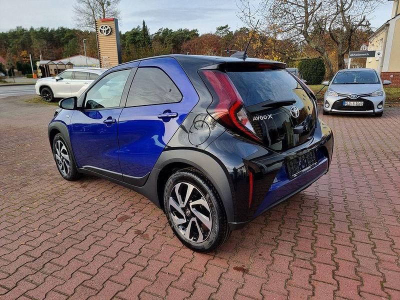 Gebraucht Toyota Aygo X Comfort 72 PS (52 kW) 2025 Blau SUV