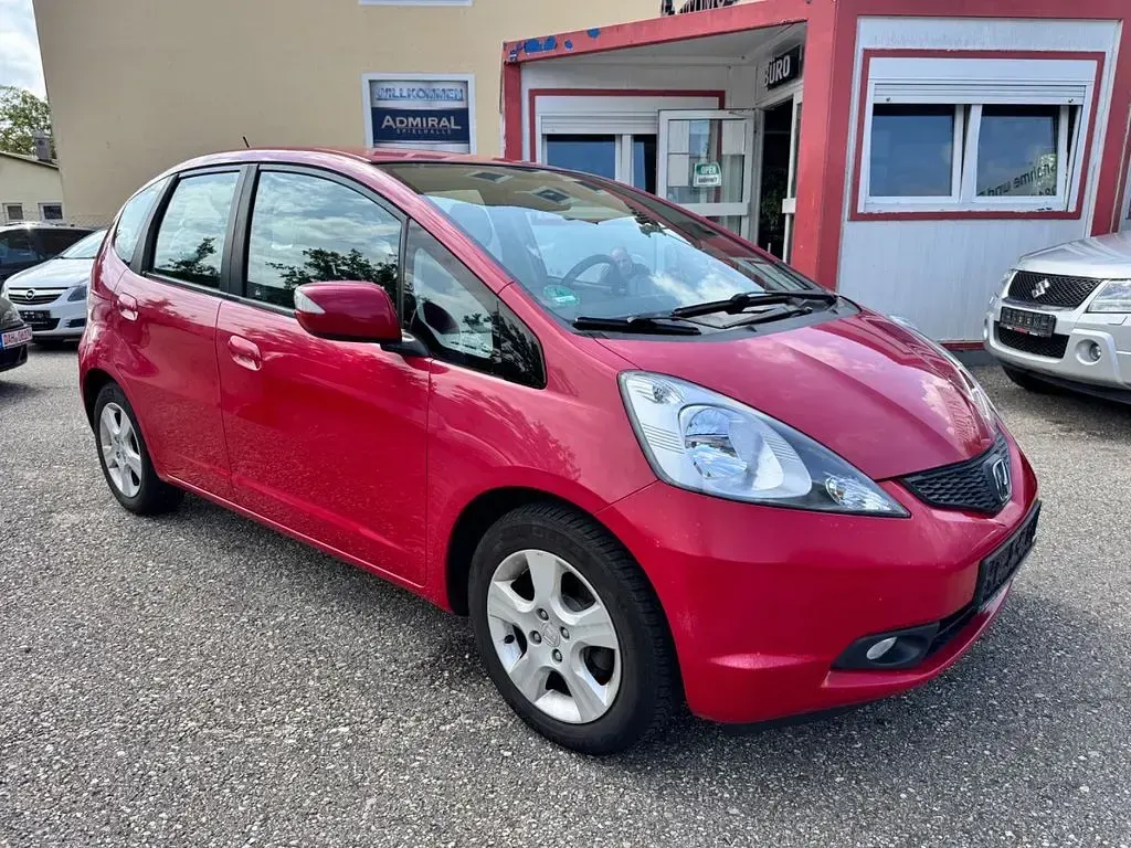 Gebraucht Honda Jazz Elegance 99 PS (72 kW) 2009 Rot Kleinwagen