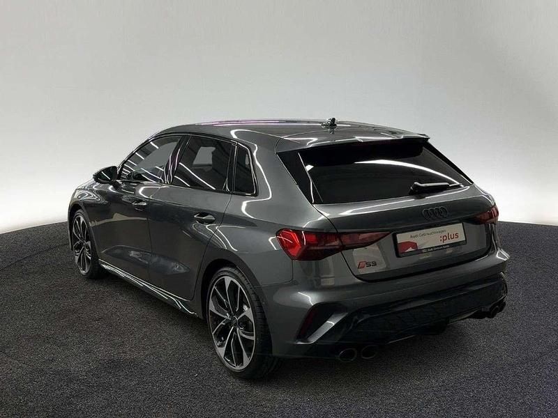 Gebraucht Audi S3 Ambiente 333 PS (244 kW) 2024 Daytonagrau perleffekt Limousine