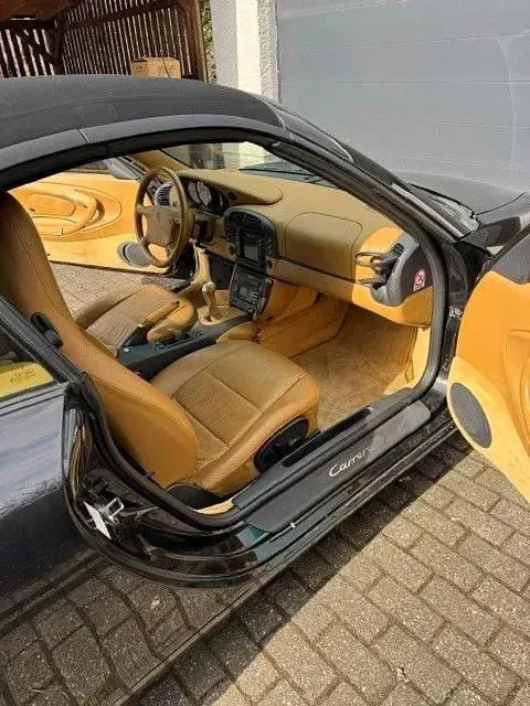 Gebraucht Porsche 996 320 PS (235 kW) 1999 Schwarz Cabrio