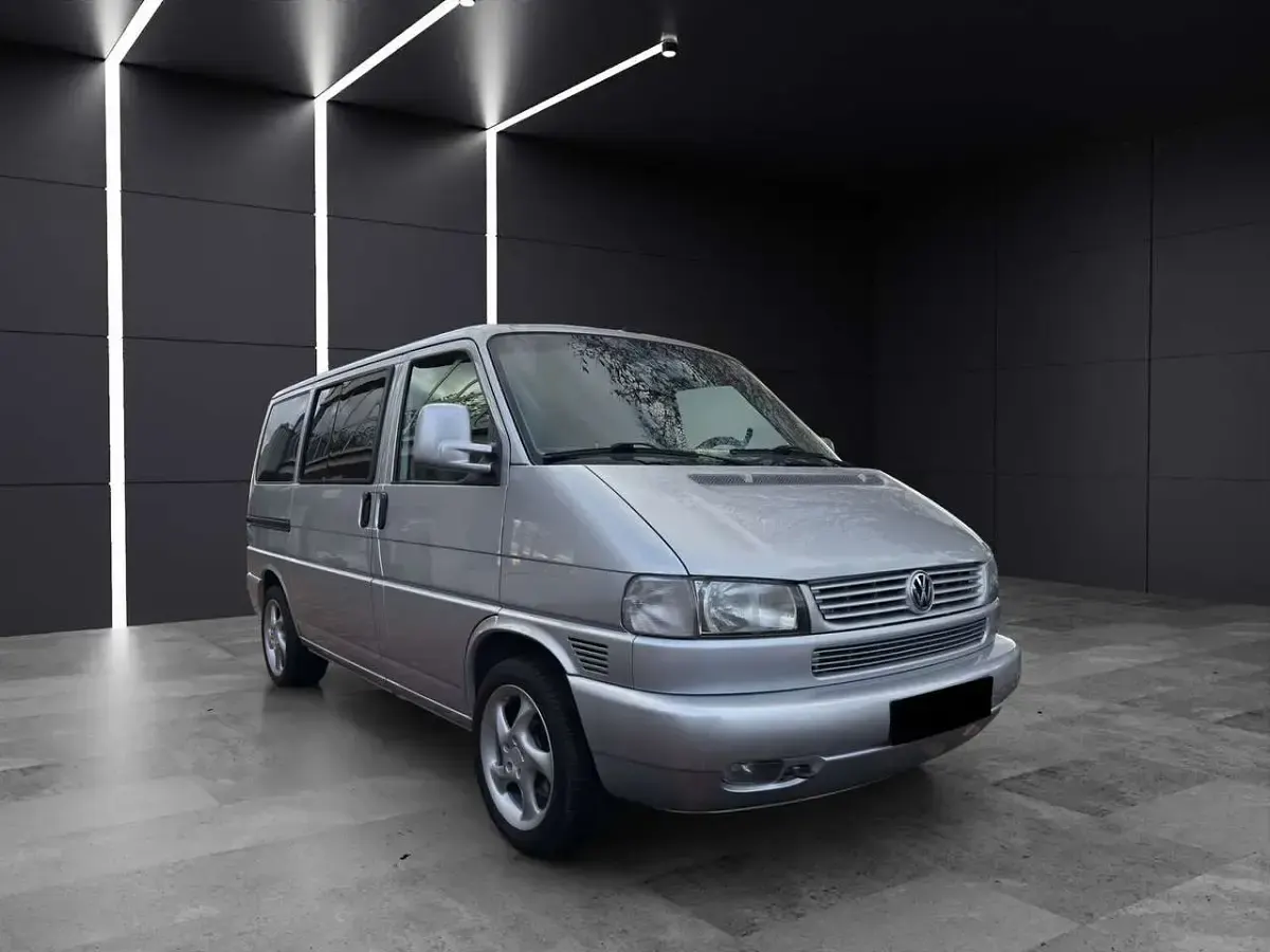 Gebraucht VW Multivan 151 PS (111 kW) 2002 Reflexsilber metallic Van / Kleinbus