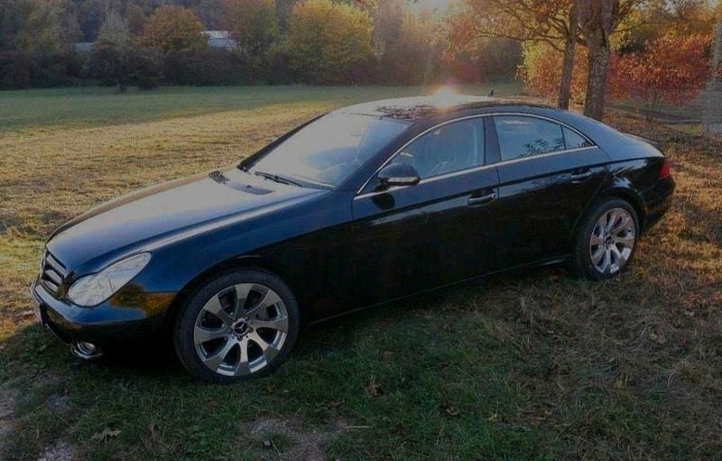 Schwarz Gebraucht 2007 Mercedes CLS350 Coupé | 10.000 € (Guter Preis) - Bild 1/4