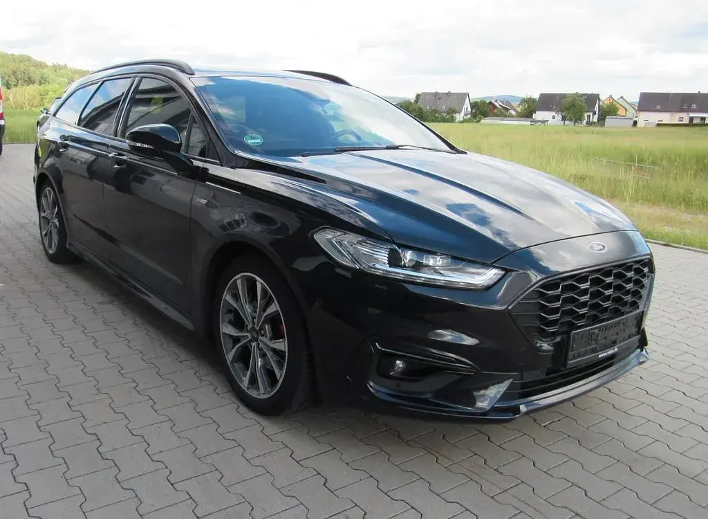 Gebraucht Ford Mondeo ST-Line 190 PS (139 kW) 2020 Schwarz Limousine