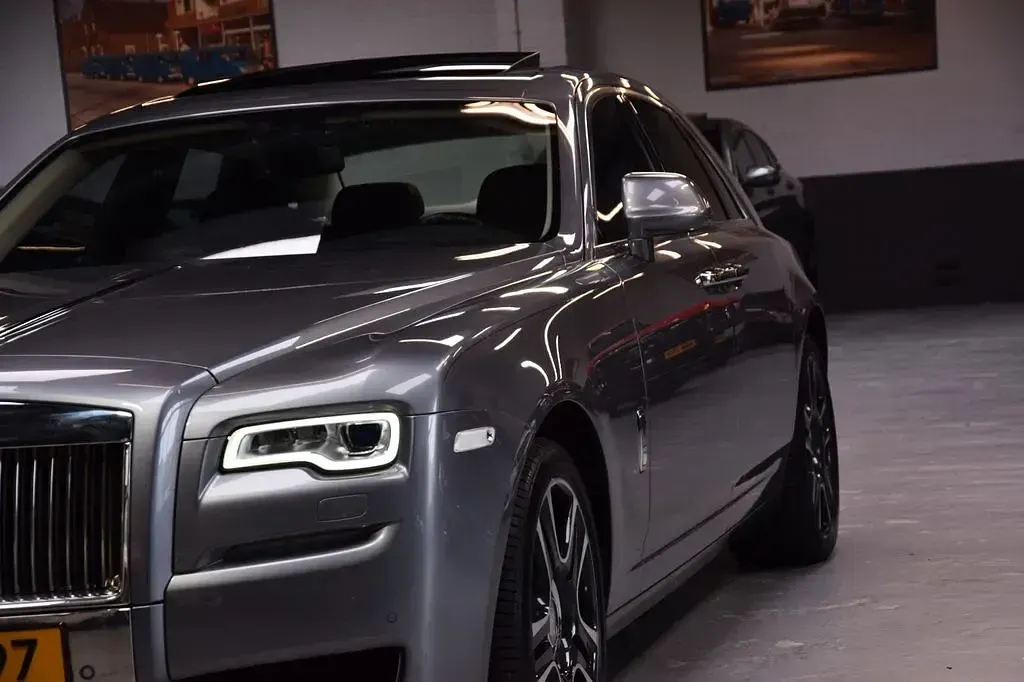 Gebraucht Rolls Royce Ghost 571 PS (419 kW) 2015 Grau Limousine