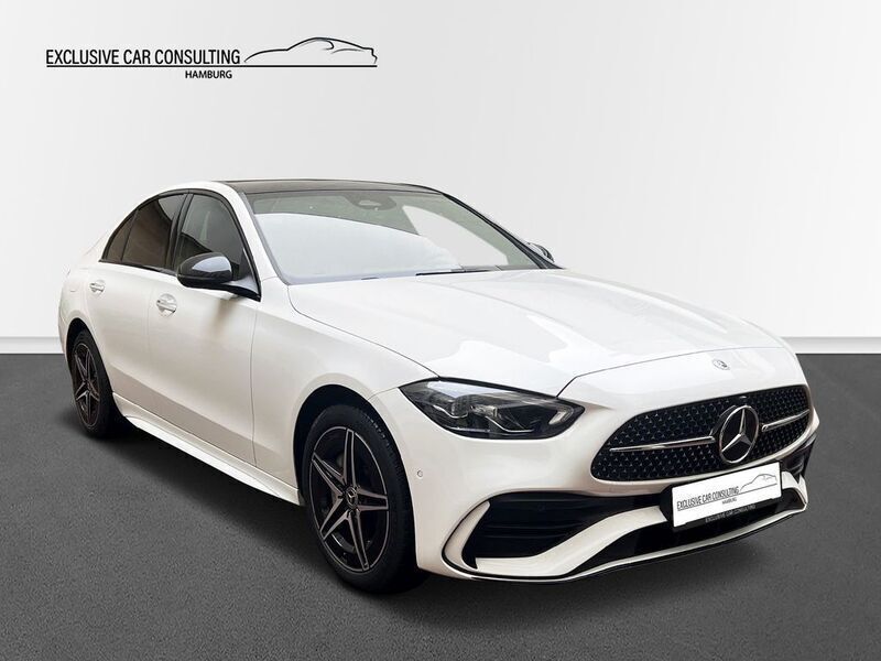 Weiß Gebraucht 2023 Mercedes C300e AMG line Limousine | 45.990 € (Teuer) - Bild 1/4