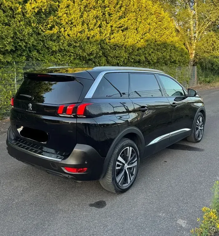 Gebraucht Peugeot 5008 Allure 131 PS (96 kW) 2020 Schwarz SUV