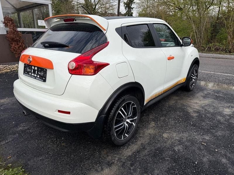 Gebraucht Nissan Juke 117 PS (86 kW) 2011 Weiß SUV