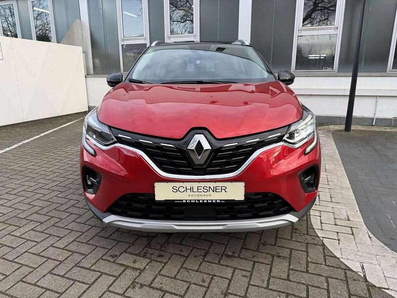 Gebraucht Renault Captur Intens 131 PS (96 kW) 2020 Dezirrot/schwarz SUV