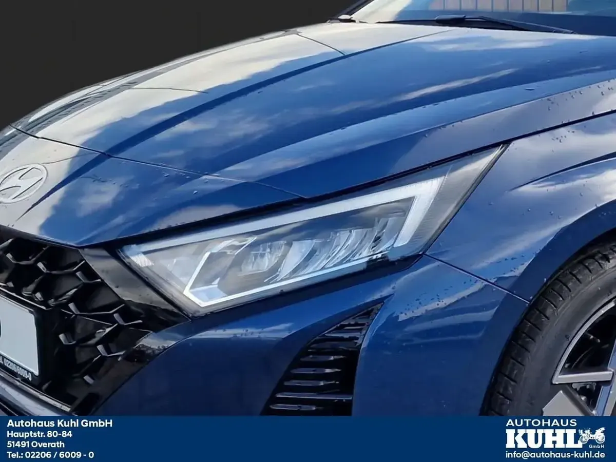 Gebraucht Hyundai i20 Sport 79 PS (58 kW) 2025 Vibrant blue Limousine