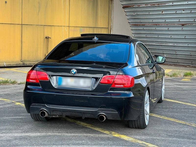 Używany BMW 325 Performance 204 KM (150 kW) 2010 Czarny Coupe