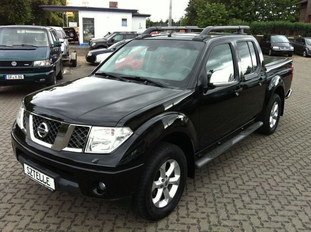 Gebraucht Nissan Navara 171 PS (125 kW) 2007 Schwarz Pickup
