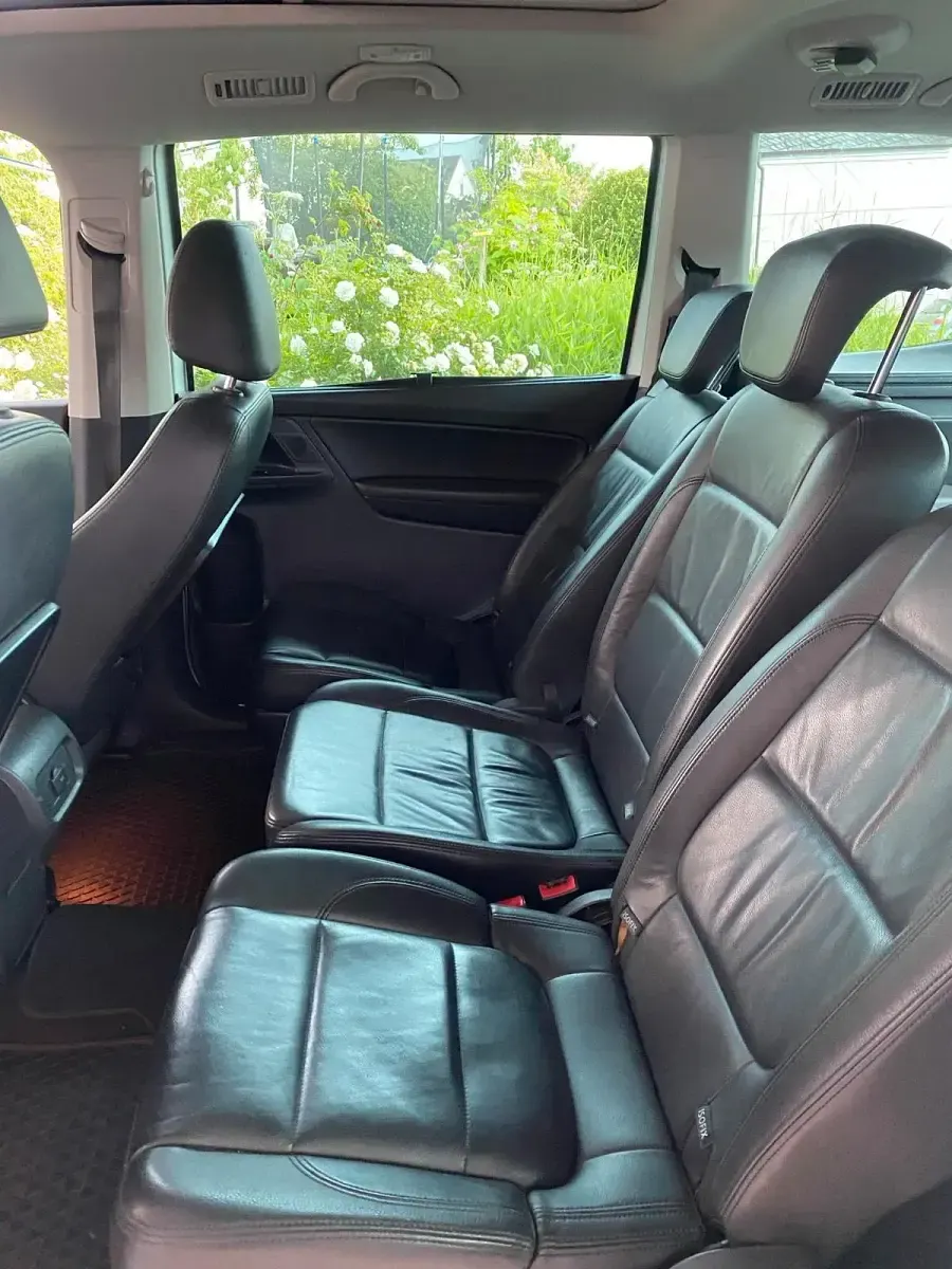 Gebraucht VW Sharan 150 PS (110 kW) 2012 Grau Van / Kleinbus
