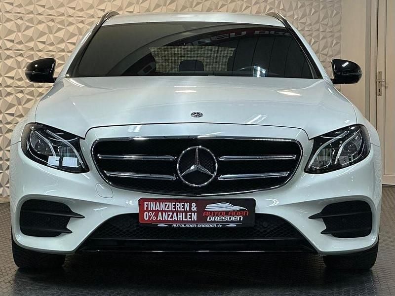 Gebraucht Mercedes E200 AMG 184 PS (135 kW) 2019 Weiß Limousine