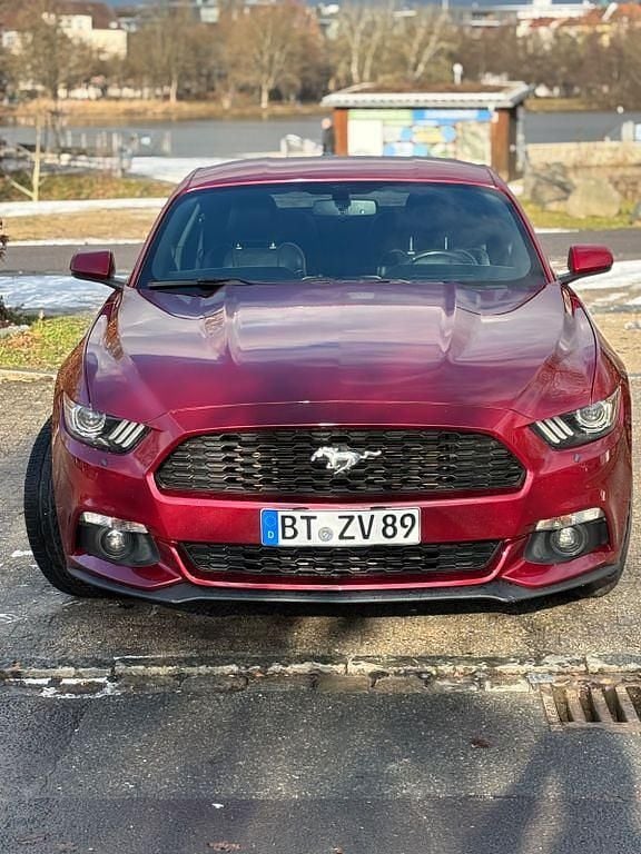 Gebraucht Ford Mustang 317 PS (233 kW) 2015 Rot Coupé
