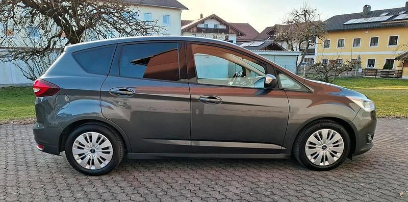 Gebraucht Ford C-MAX 101 PS (74 kW) 2016 Grau Van / Kleinbus