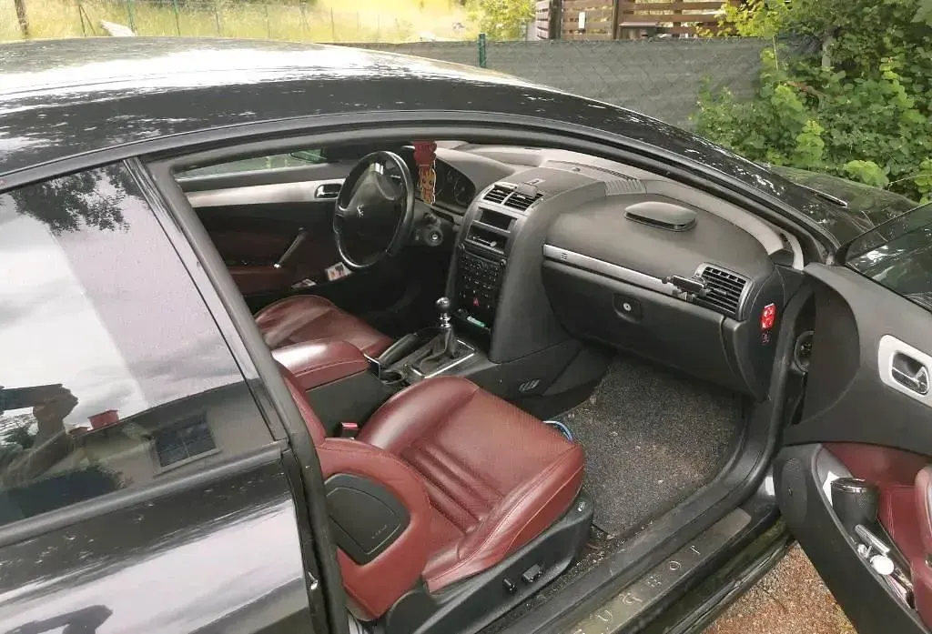 Gebraucht Peugeot 407 Coupe 163 PS (119 kW) 2007 Schwarz Coupé