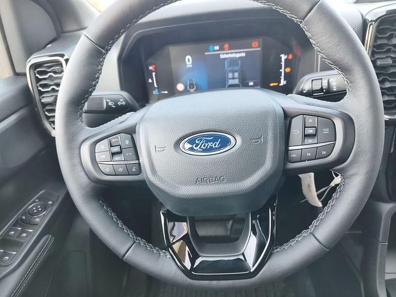 Neu Ford Ranger Tremor 205 PS (150 kW) 2026 Schwarz Pickup