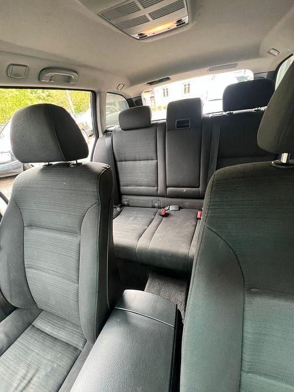 Gebraucht BMW 525 163 PS (119 kW) 2005 Silber Kombi