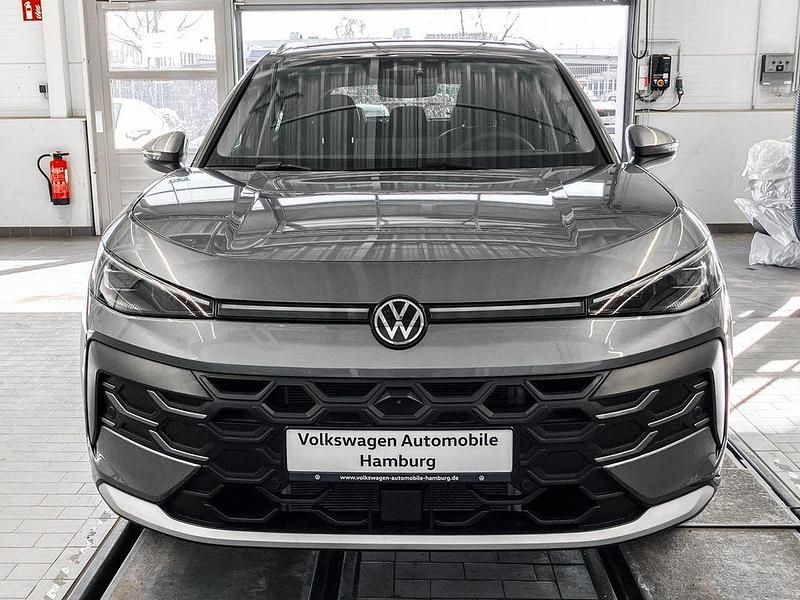 Neu VW T-Roc Style 116 PS (85 kW) 2026 Grau SUV
