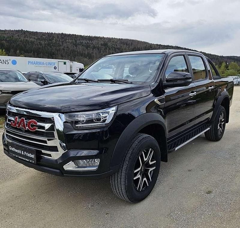Neu JAC JS8 204 PS (150 kW) 2025 Schwarz SUV