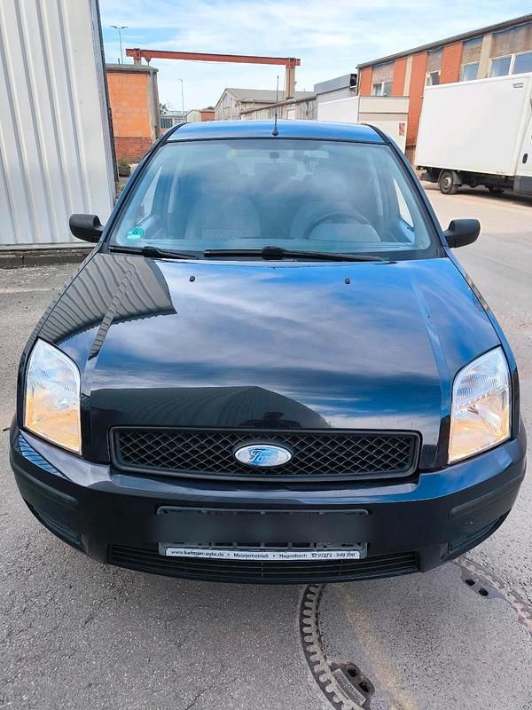 Schwarz Gebraucht 2003 Ford Fusion Kleinwagen | 2.100 € (Fairer Preis) - Bild 1/4