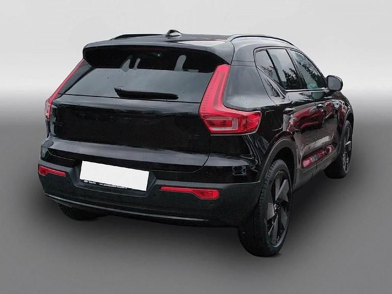 Gebraucht Volvo XC40 Plus 163 PS (119 kW) 2025 Schwarz SUV