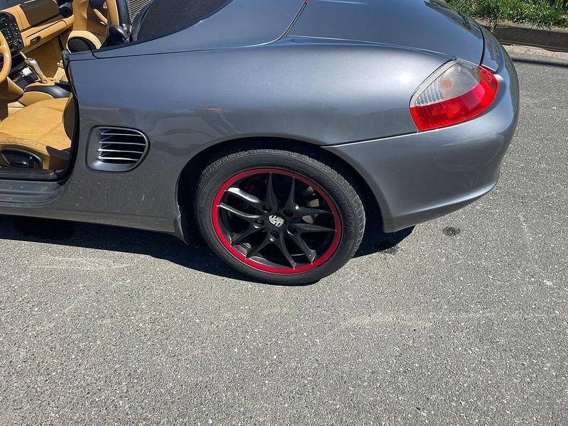 Gebraucht Porsche Boxster 228 PS (167 kW) 2003 Grau Cabrio