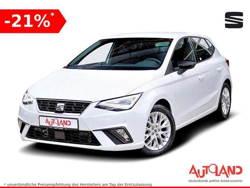 Weiß Neu 2024 Seat Ibiza FR Limousine | 20.890 € (Guter Preis) - Bild 1/4