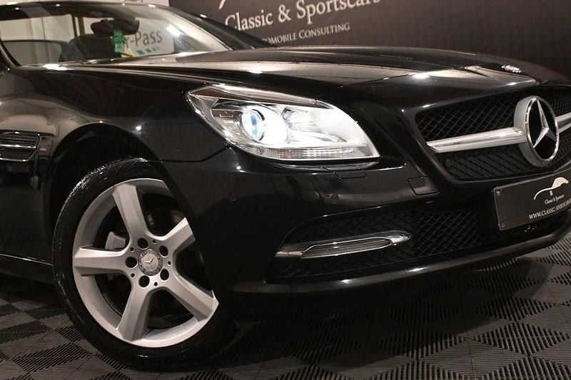 Gebraucht Mercedes SLK200 184 PS (135 kW) 2015 Schwarz Cabrio