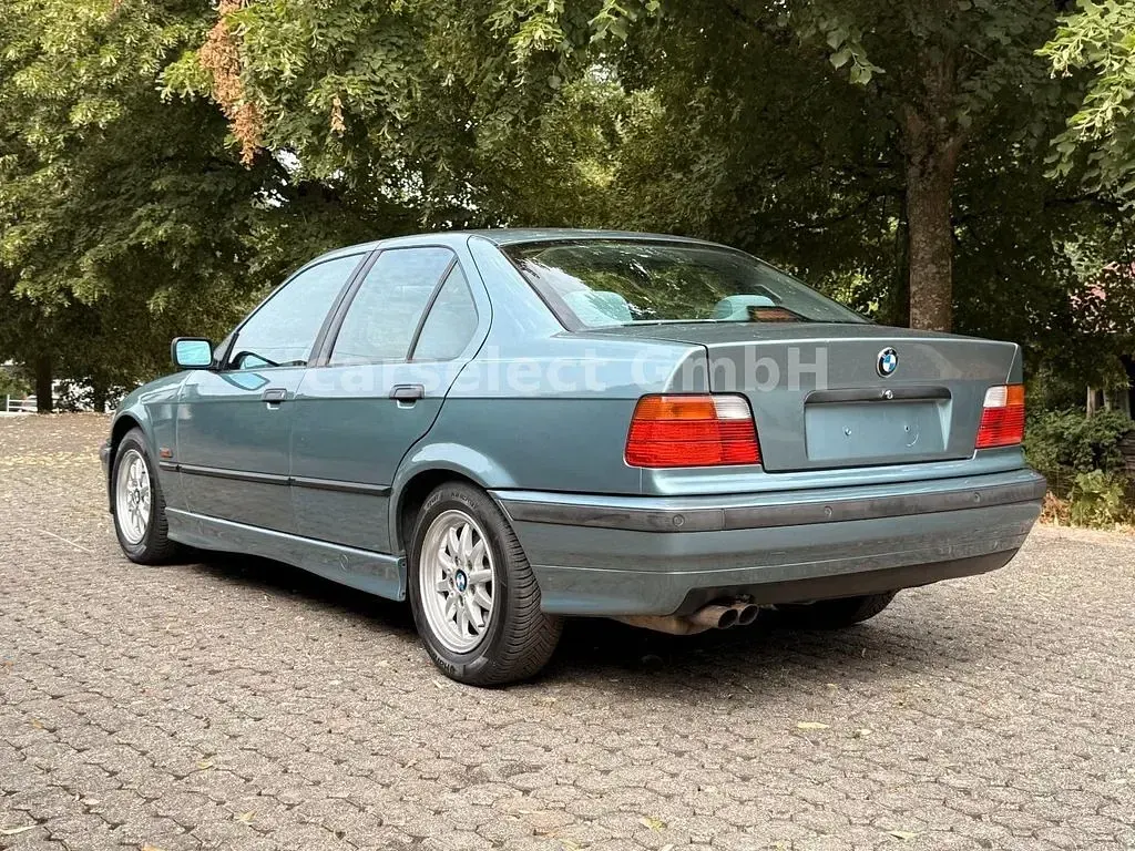 Gebraucht BMW 328 Sport Line 193 PS (141 kW) 1996 Grün Limousine