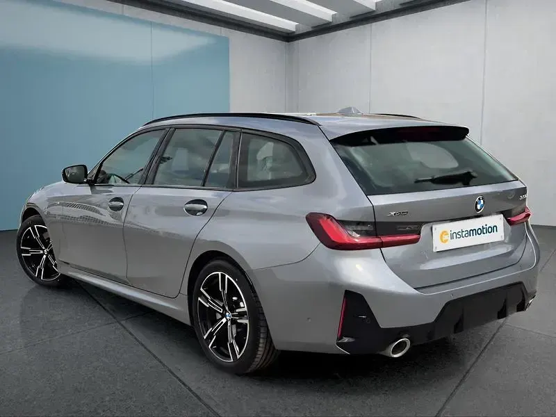 Gebraucht BMW 330 245 PS (180 kW) 2025 Grau Kombi