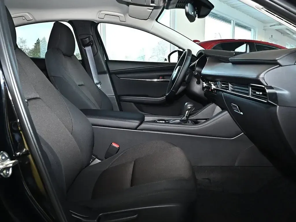 Gebraucht Mazda 3 Exclusive-Line 140 PS (102 kW) 2025