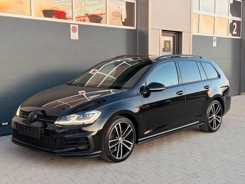 Schwarz Gebraucht 2019 VW Golf VII GTD Kombi | 20.900 € (Fairer Preis) - Bild 1/4