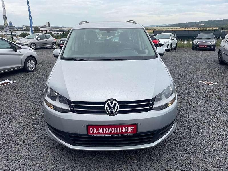 Gebraucht VW Sharan Trendline 150 PS (110 kW) 2010 Reflexsilber metallic Van / Kleinbus