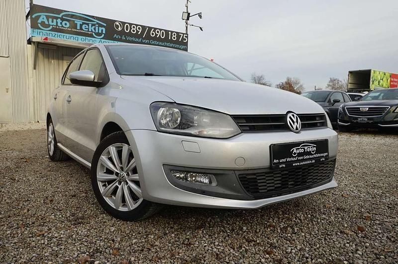 Silber Gebraucht 2010 VW Polo Team Kleinwagen | 4.950 € (Fairer Preis) - Bild 1/3