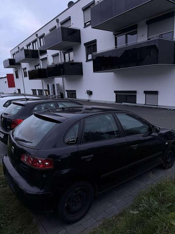 Gebraucht 2003 Seat Ibiza Sport Limousine | 750 € (Fairer Preis) - Bild 1/4