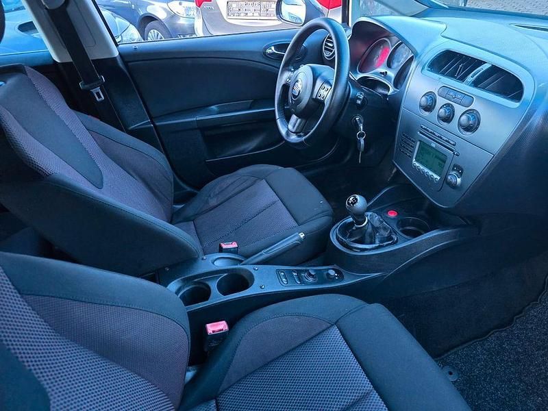 Gebraucht Seat Leon 102 PS (75 kW) 2009 Schwarz Kleinwagen