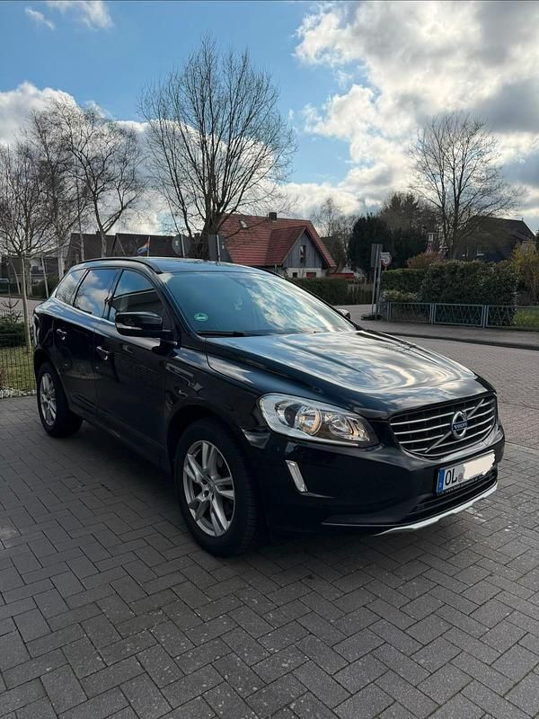 Gebraucht Volvo XC60 150 PS (110 kW) 2016 Schwarz SUV