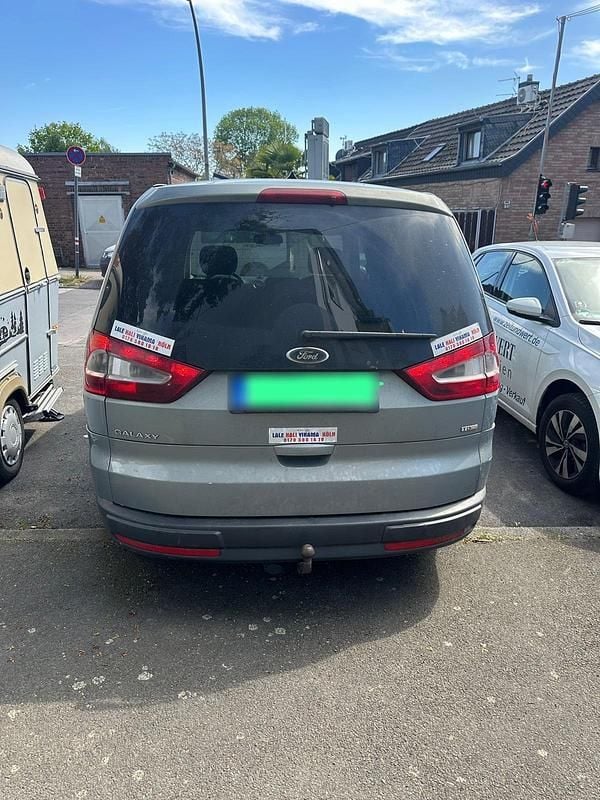 Second-hand Ford Galaxy 129 CP (94 kW) 2008 Gri Monovolum