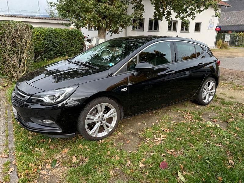 Gebraucht Opel Astra Ultimate 200 PS (147 kW) 2018 Schwarz Limousine
