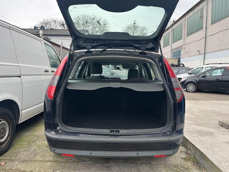 Gebraucht Ford Focus 108 PS (79 kW) 2007 Kombi