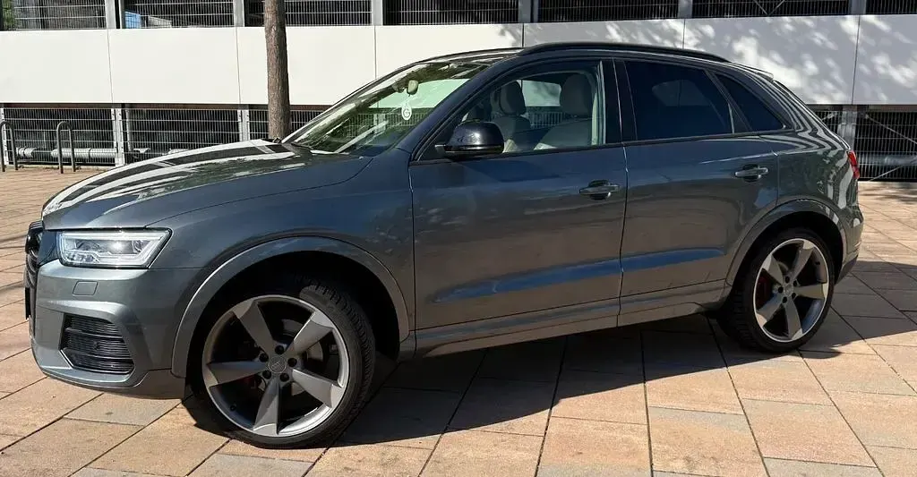Gebraucht Audi Q3 Design 150 PS (110 kW) 2015 Grau SUV