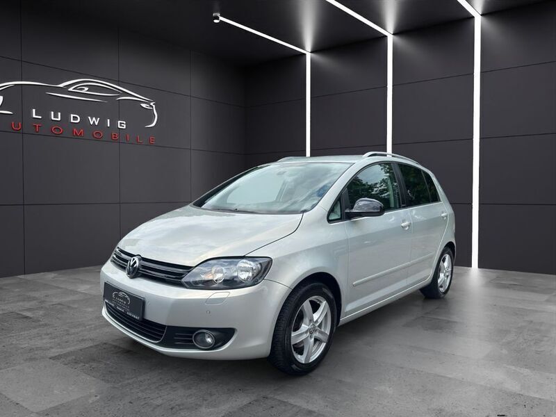 Silber Gebraucht 2011 VW Golf Plus Style Van / Kleinbus | 8.650 € (Fairer Preis) - Bild 1/4