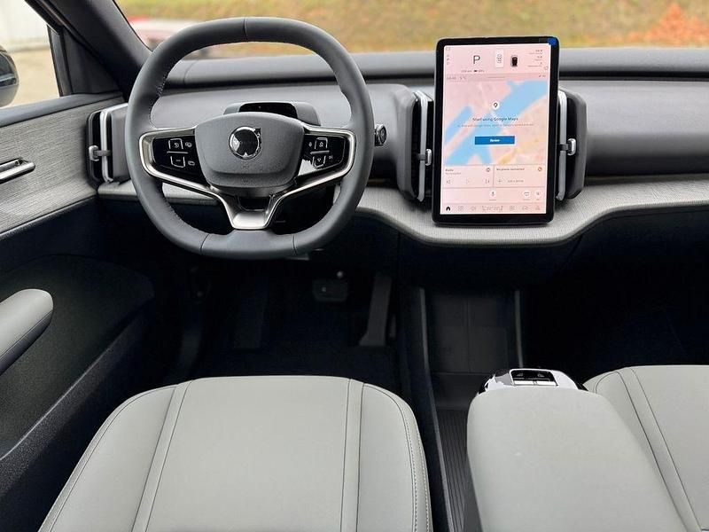 Neu Volvo EX30 Plus 200 kW (272 PS) 2025 Beige SUV