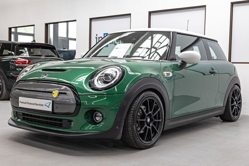 Grün Gebraucht 2019 Mini Cooper SE Kleinwagen | 16.480 € (Fairer Preis) - Bild 1/4