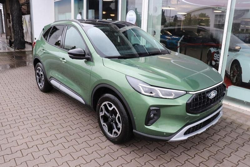 Neu Ford Kuga Active X 242 PS (177 kW) 2026 Bursting green metallic SUV
