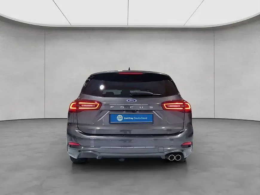 Gebraucht Ford Focus ST-Line X 155 PS (114 kW) 2024 Grau Kombi